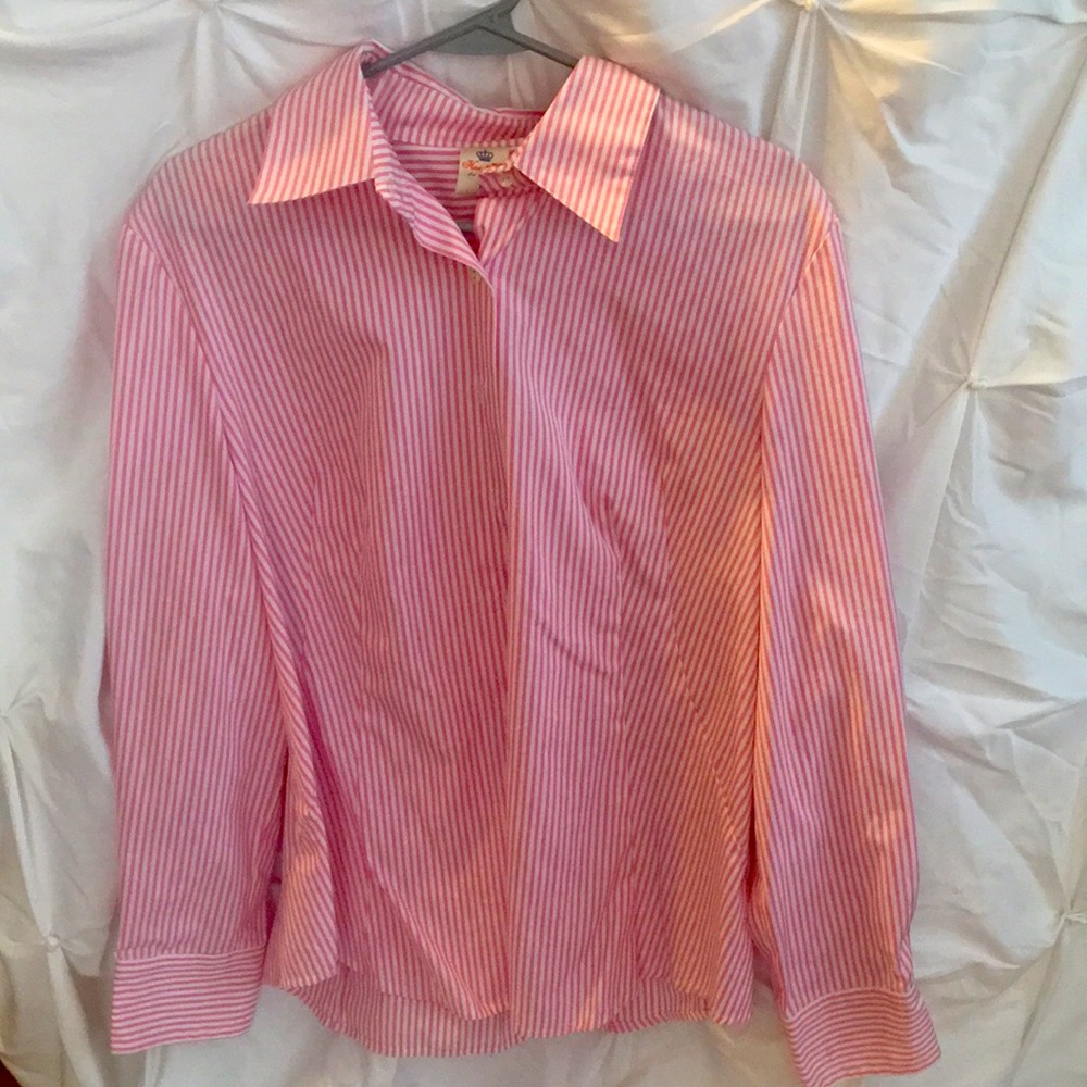 XL pink and white striped collared button down shirt